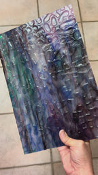 Multi Coloured Cobble Stone Iridescent